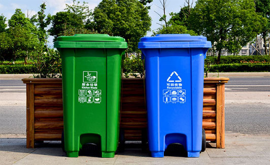阜新塑料垃圾桶厂家,不同材质优缺点-沈阳兴隆瑞